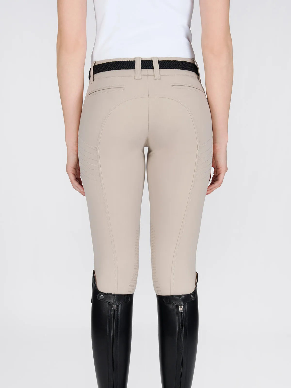 X-Shape Breech