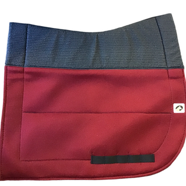 Non Slip Secure Dressage Saddle Pad