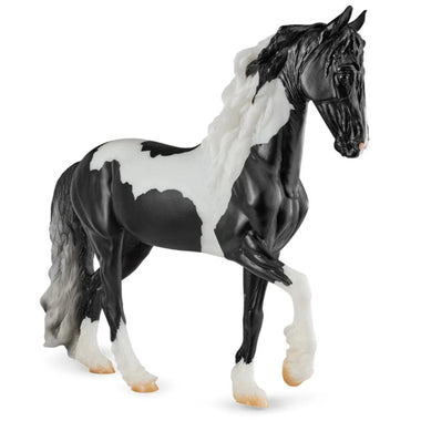 Breyer Traditional Battlefield Angel HP
