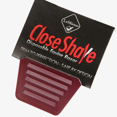 Close Shave Disposable Equine Razor