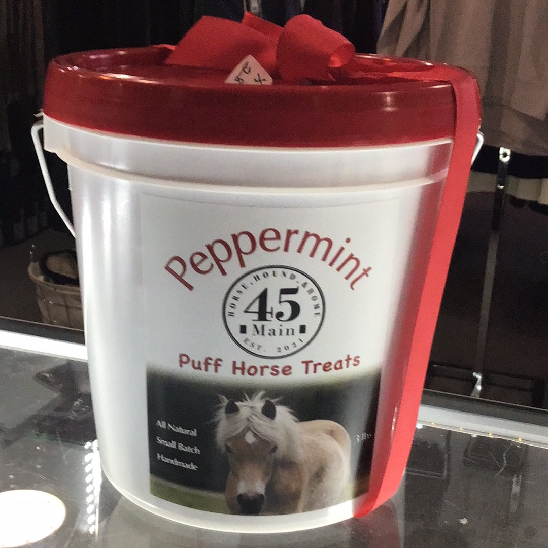 45 Main Peppermint Puff Horse Treats