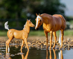 Breyer | Ebony Shines and Charlize | Quarter Horse Set